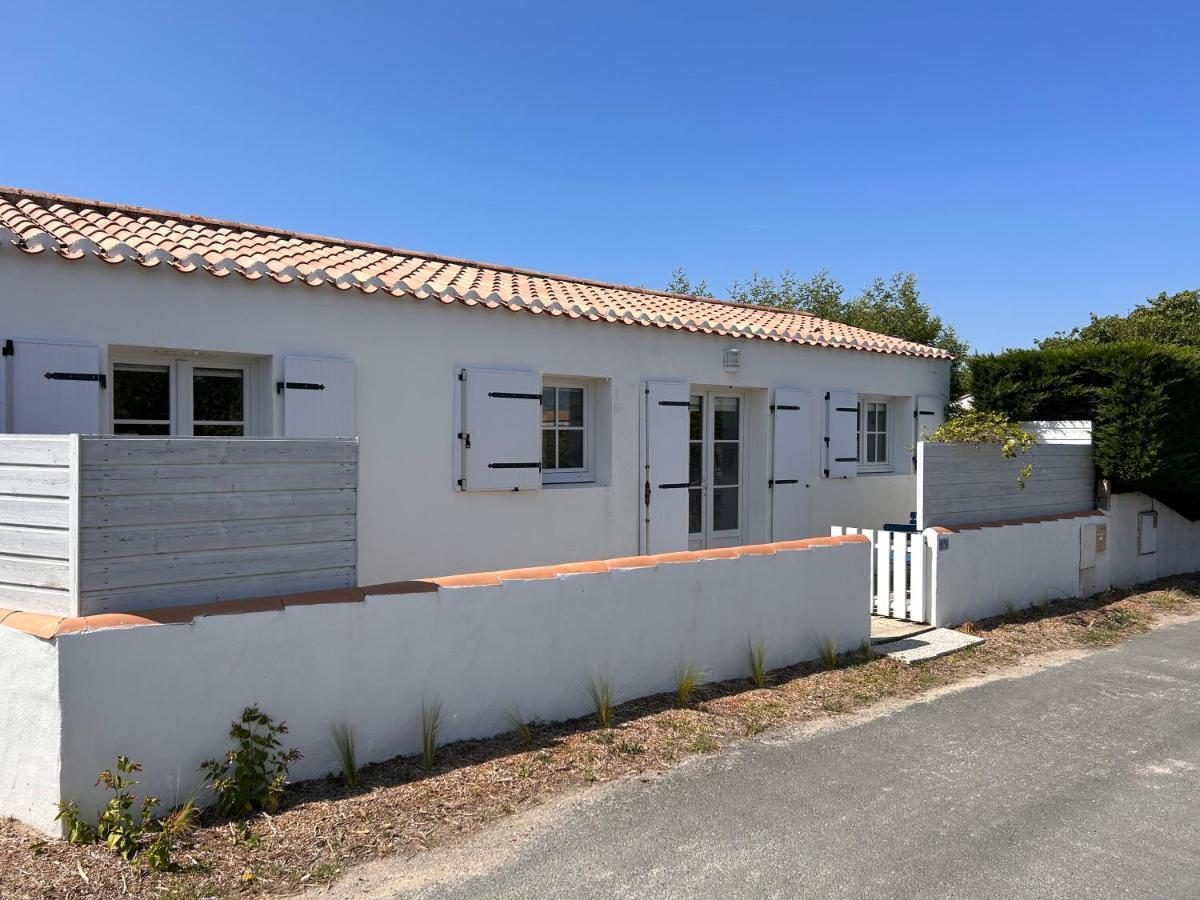 Petite Maison Au Calme, Dans Une Impasse L'Epine  Exterior photo